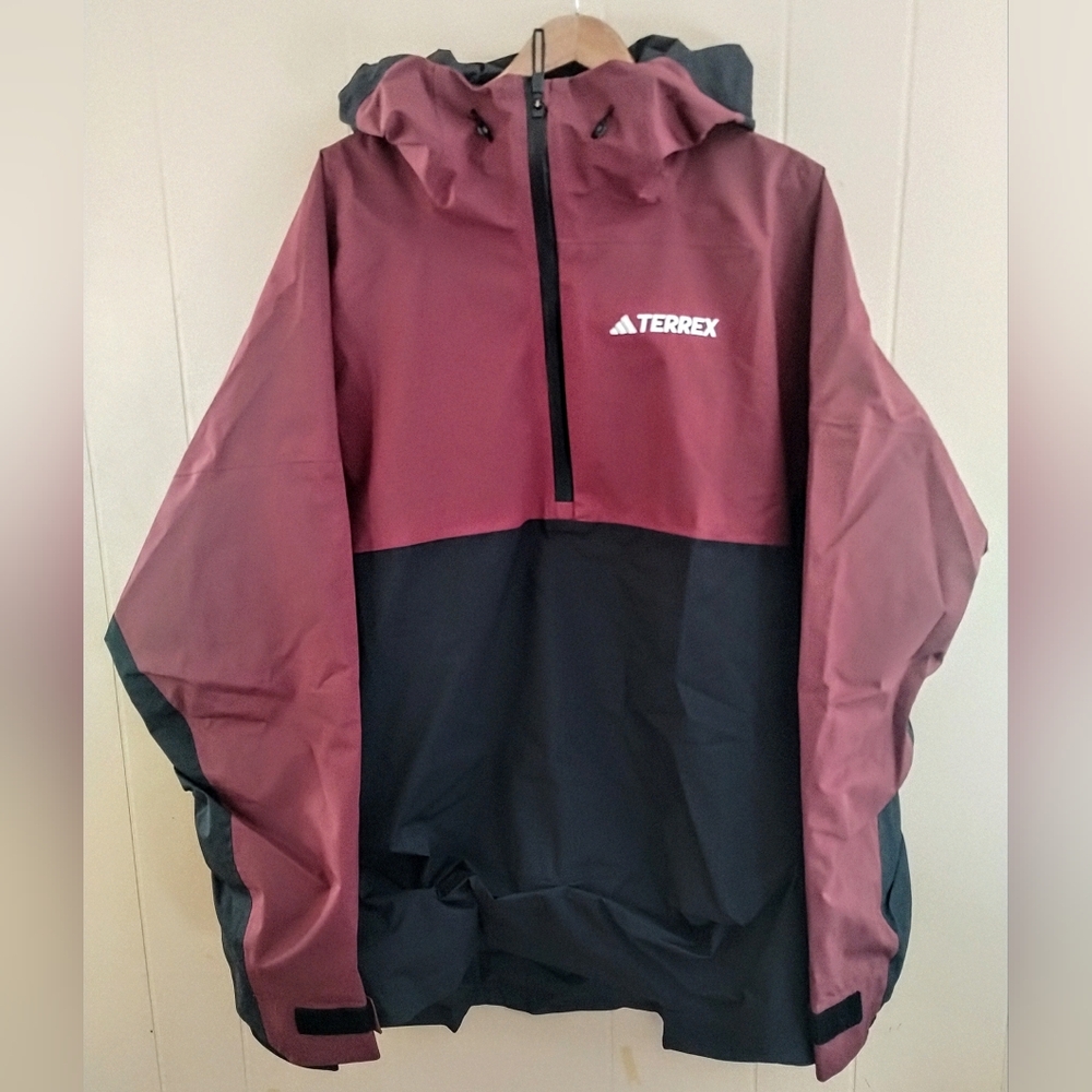 Adidas Terrex NWT Maroon and Black Water Repellent Hooded Pullover Ski Jacket XL
